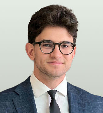Dr. Dmytro Shulyakov, Winnipeg Dentist
